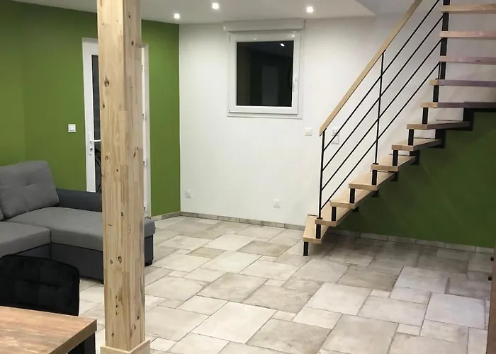 Feriehus La Ruine Single-family House With Hot Tub Laveline