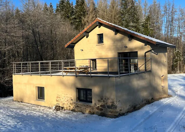 La Ruine Single-family House With Hot Tub Feriehus *