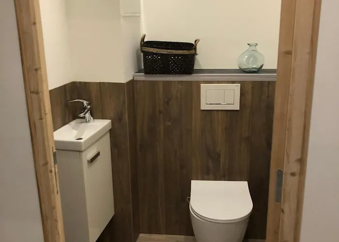 La Ruine Single-family House With Hot Tub Feriehus *