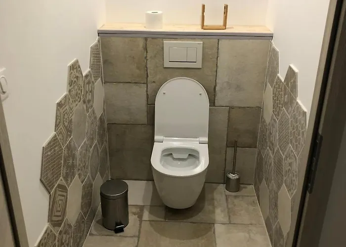 La Ruine Single-family House With Hot Tub Feriehus Laveline