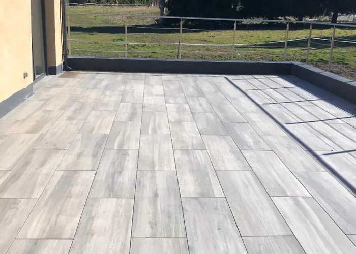 La Ruine Single-family House With Hot Tub Laveline